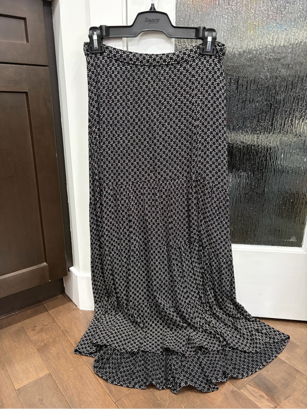 Abercrombie & Fitch Black and White Geometric Maxi Skirt